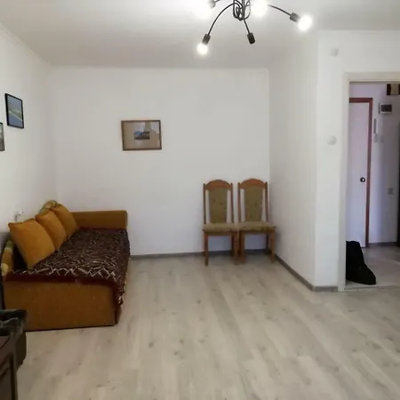 On Mykolaivska 309